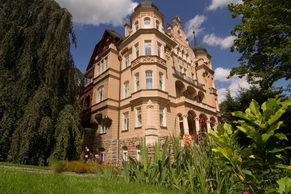Apartmany Villa Liberty Карловы Вары Экстерьер фото